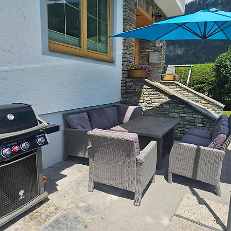 Haus Pfeifenberger Pensionat 3*
